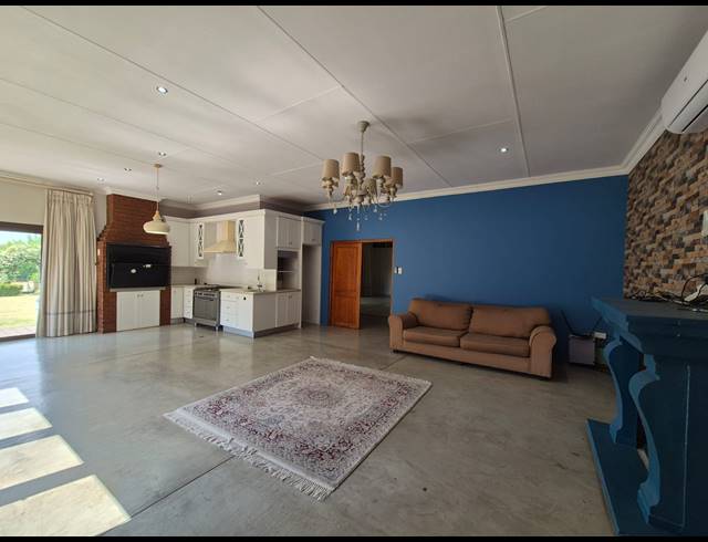 4 BEDROOM HOUSE FOR SALE IN VANDERBIJLPARK SW 5